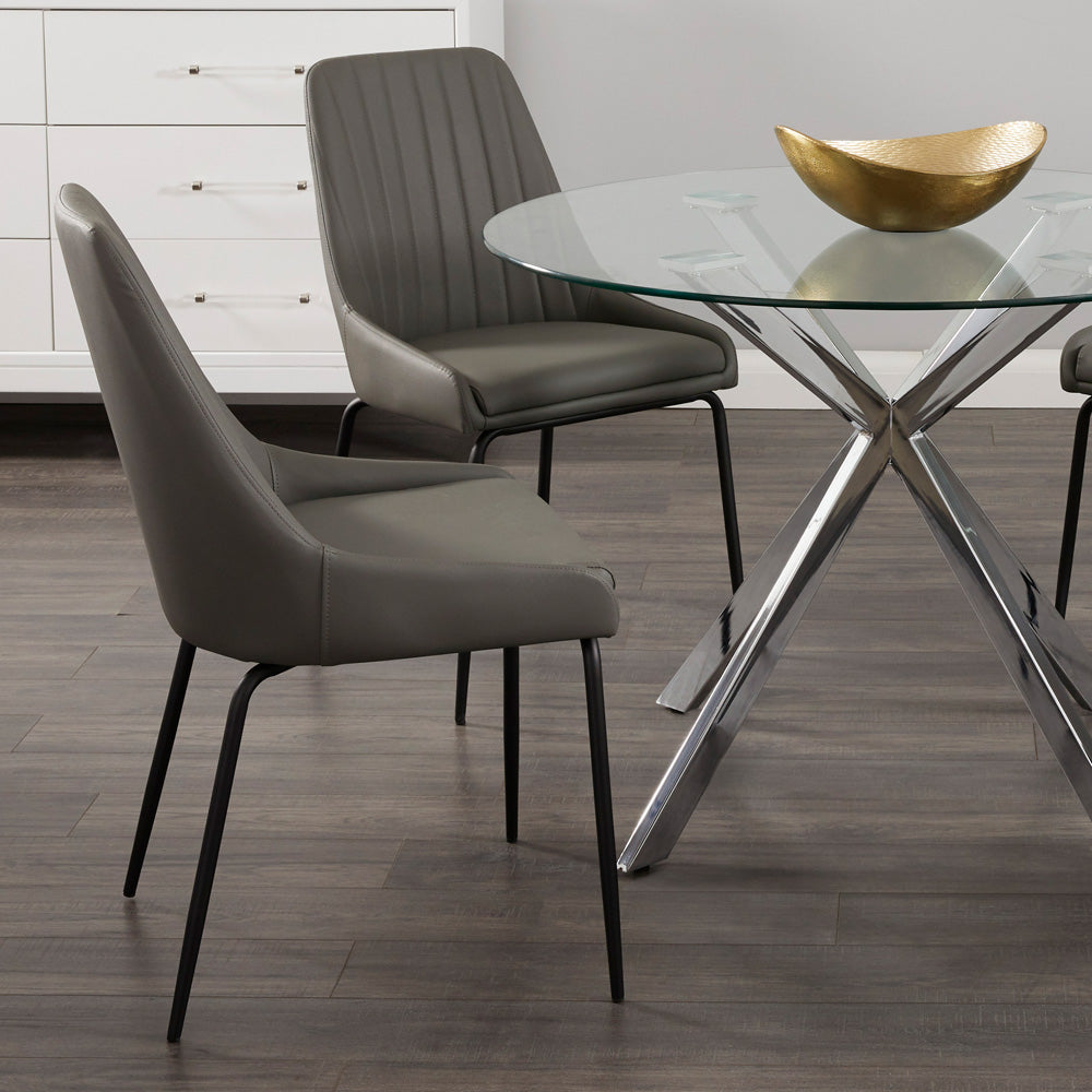 Chaise de salle à manger noire Moira : similicuir gris foncé