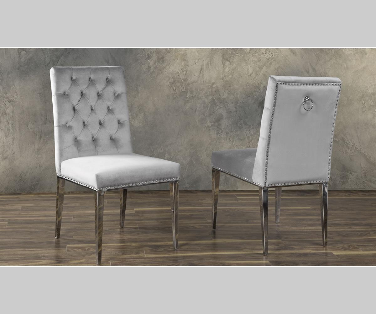 Chaises Regan (2 par boîte) ( Meuble Mtl )