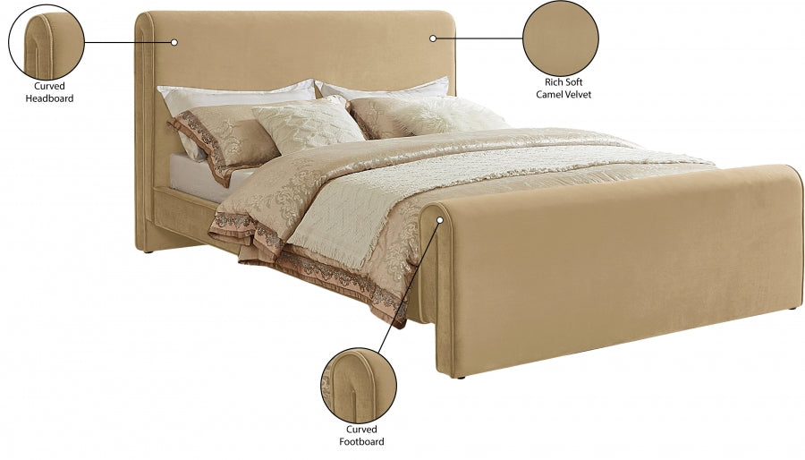 Lit king size en velours Sloan