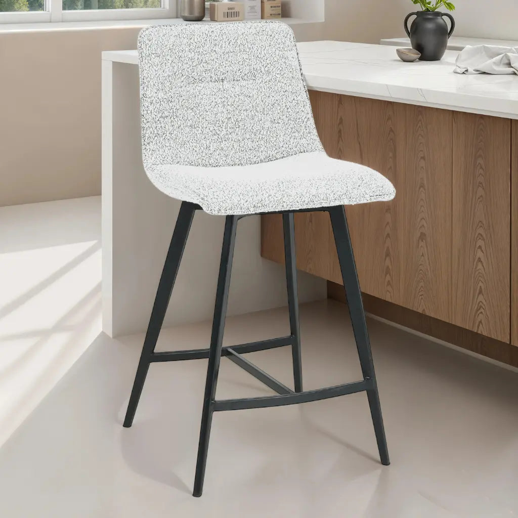 Modèle 1006 : Duo de Tabourets de Bar en Tissu Blé