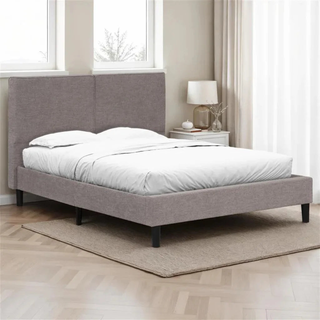 Sia : Le Lit Plateforme au Design Split-Back Gris