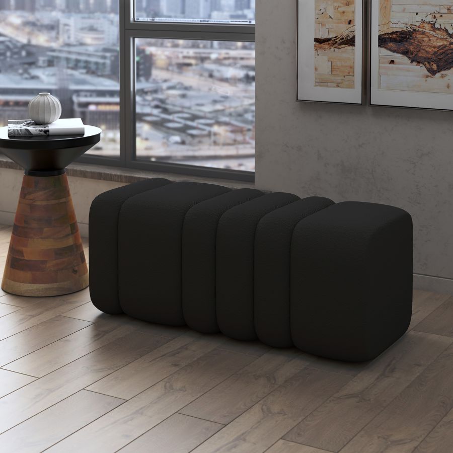 Grand banc ottoman Rigel en boucle noire