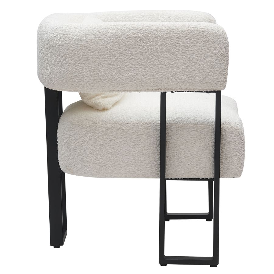 Chaise d'appoint Scarlet en boucle ivoire et noir