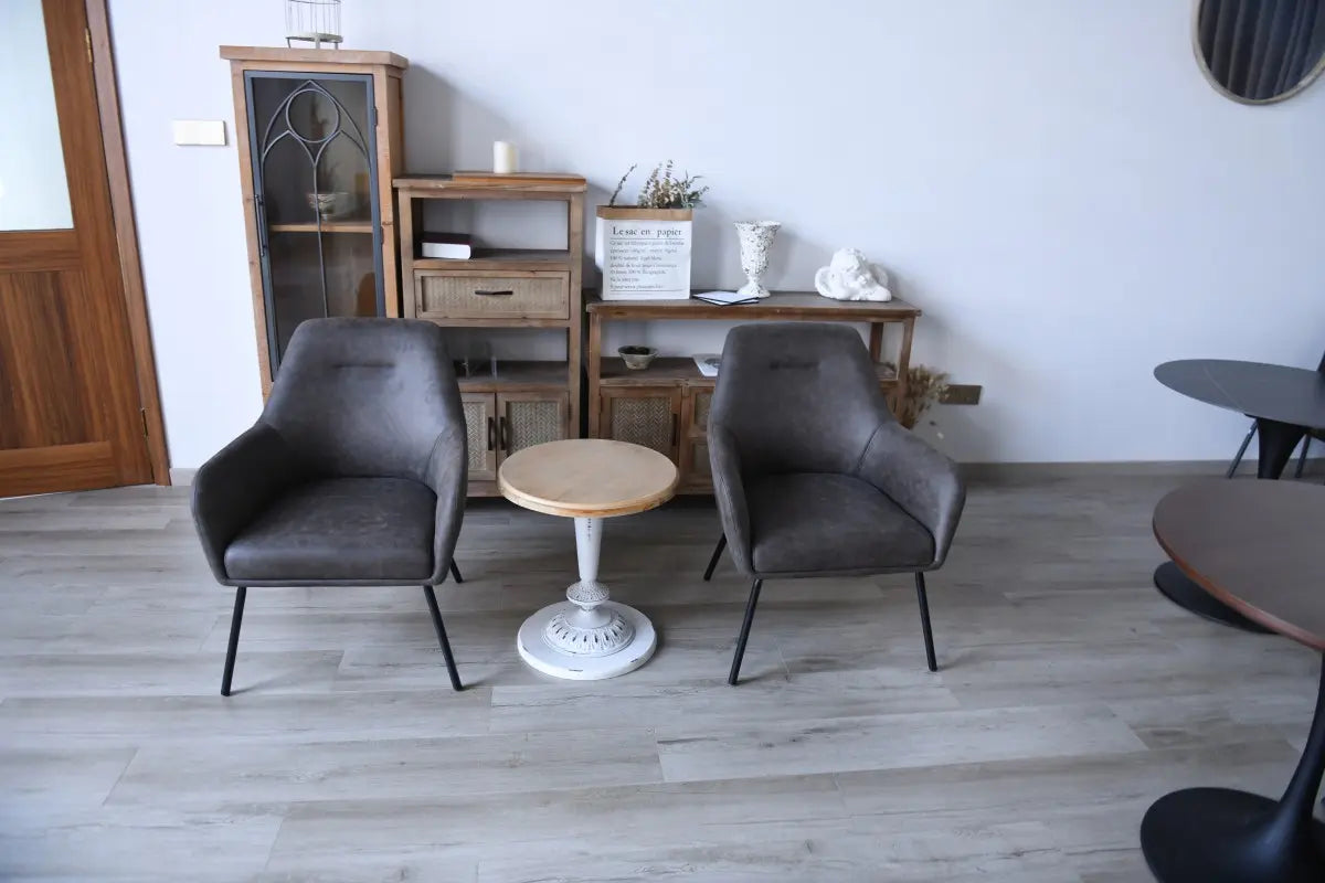 Chaise d'accent Arlo | Tissu brun vintage et cadre en acier noir
