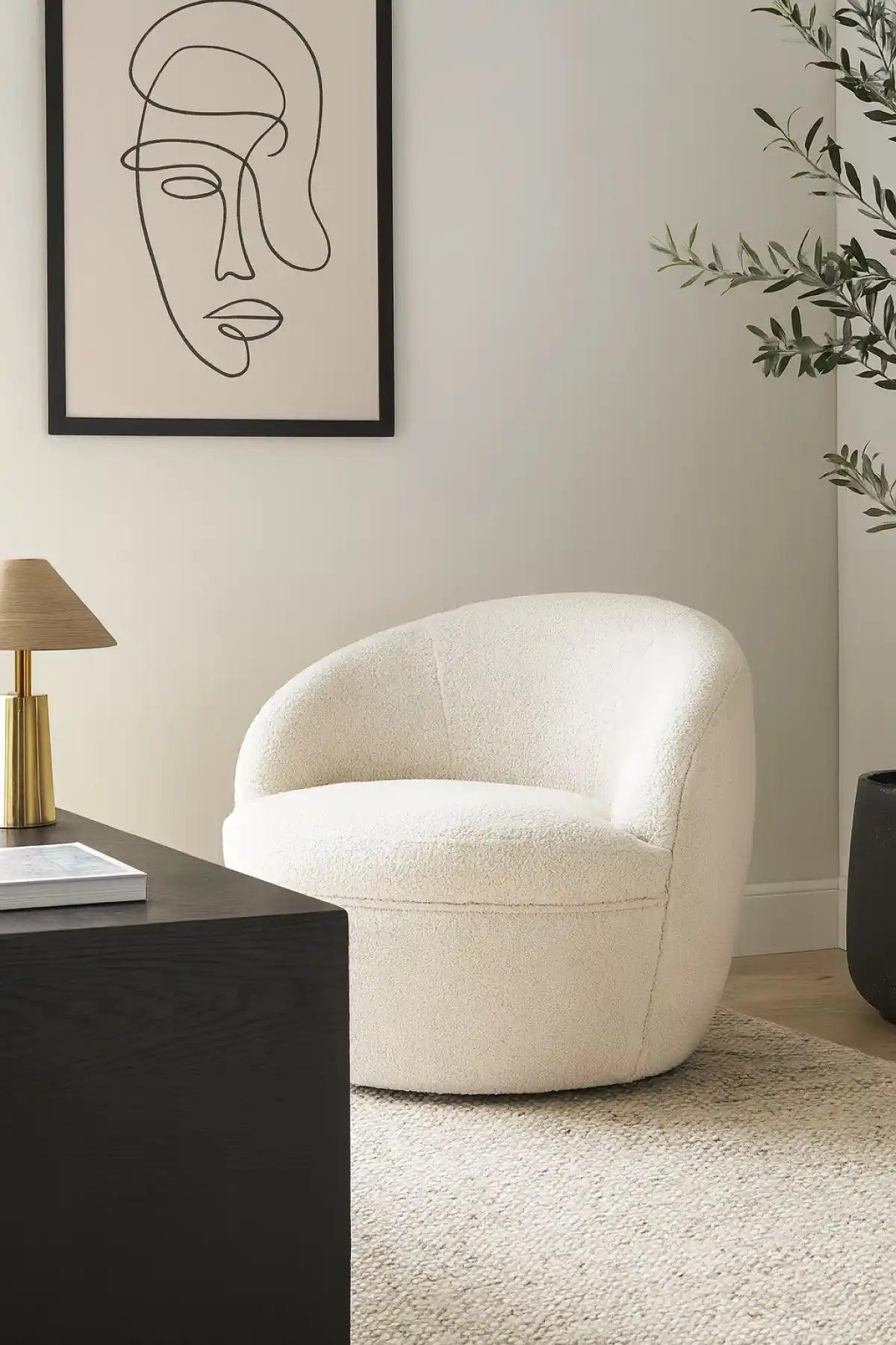 Occasional Chair Sekani - Beige Chenille Fabric