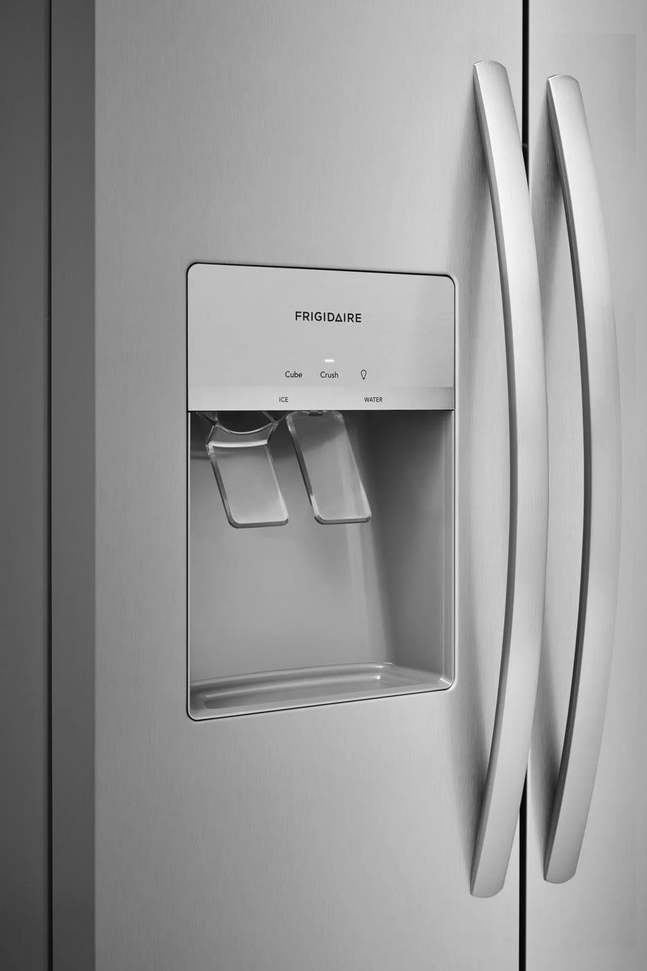 Réfrigérateur Frigidaire 26 pi³ côte-à-côte acier inoxydable 36 po