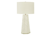 ÉCLAIRAGE - LAMPE DE TABLE 29" H CÉRAMIQUE BLANCHE / ABAT-JOUR IVOIRE