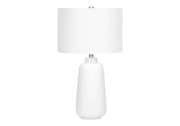 ÉCLAIRAGE - LAMPE DE TABLE 26"H CÉRAMIQUE CRÈME / ABAT-JOUR IVOIRE