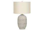 ÉCLAIRAGE - LAMPE DE TABLE 24"H RÉSINE CRÈME / ABAT-JOUR IVOIRE