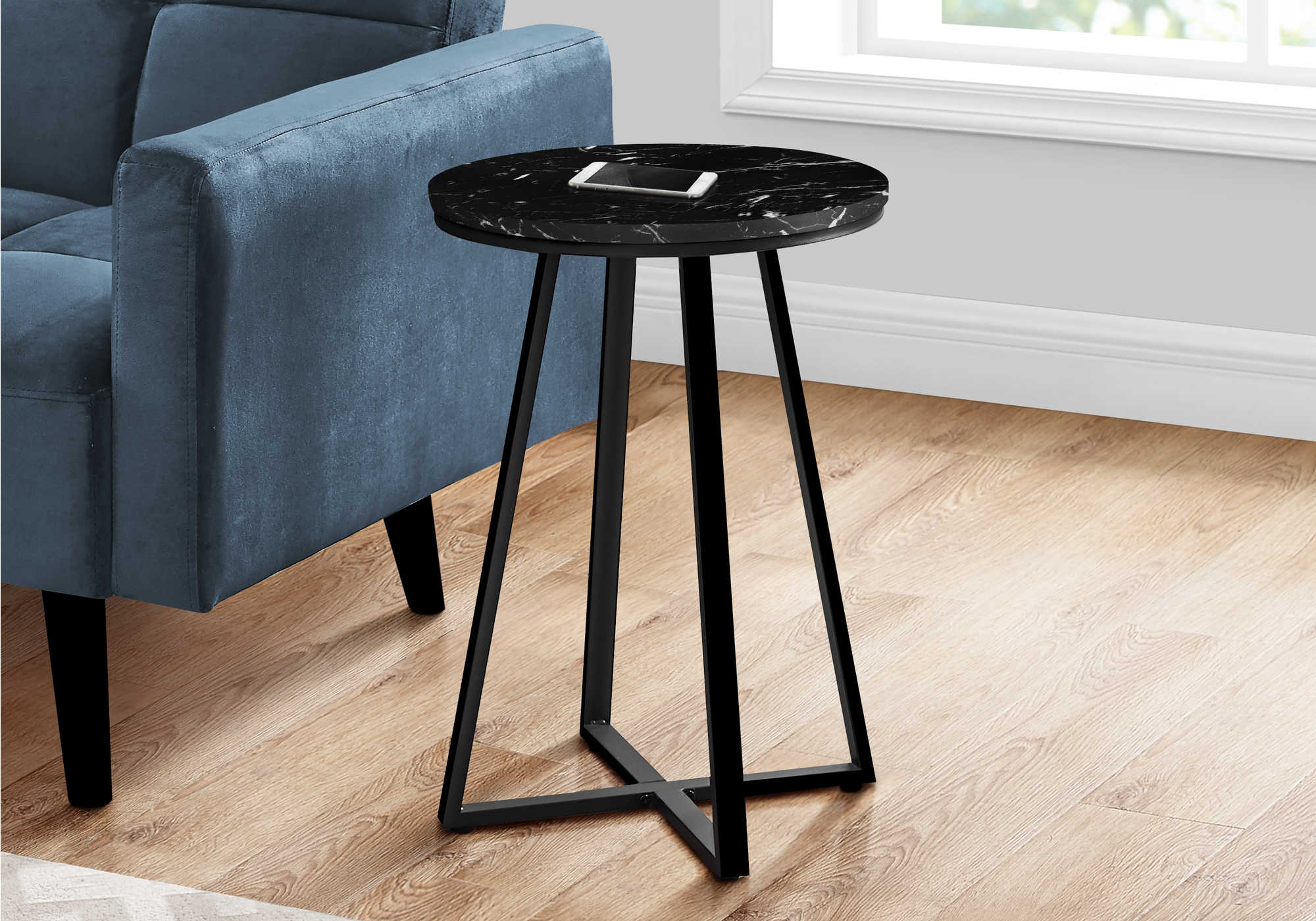 TABLE D'APPOINT - 22"H / MARBRE NOIR / METAL NOIR ( Meuble Mtl )