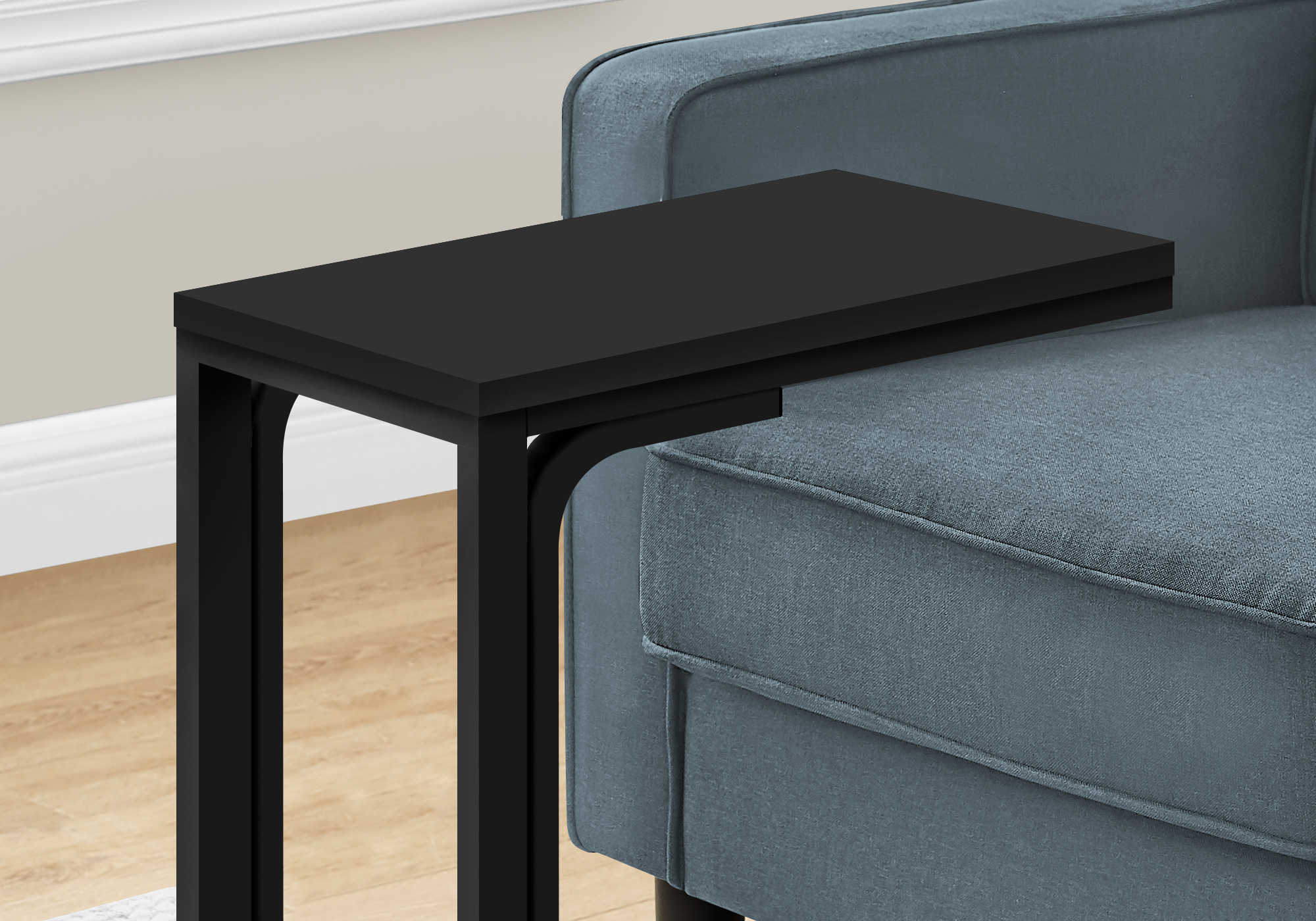 TABLE D'APPOINT - 25"H / NOIR / METAL NOIR ( Meuble Mtl )