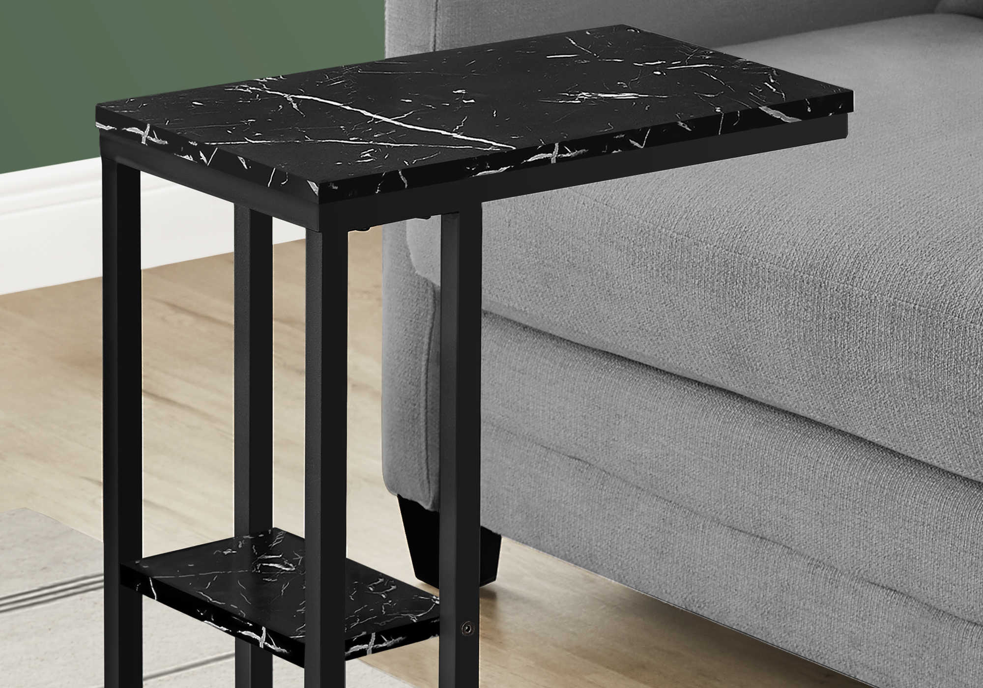 TABLE D'APPOINT - 25"H / MARBRE NOIR / METAL NOIR ( Meuble Mtl )
