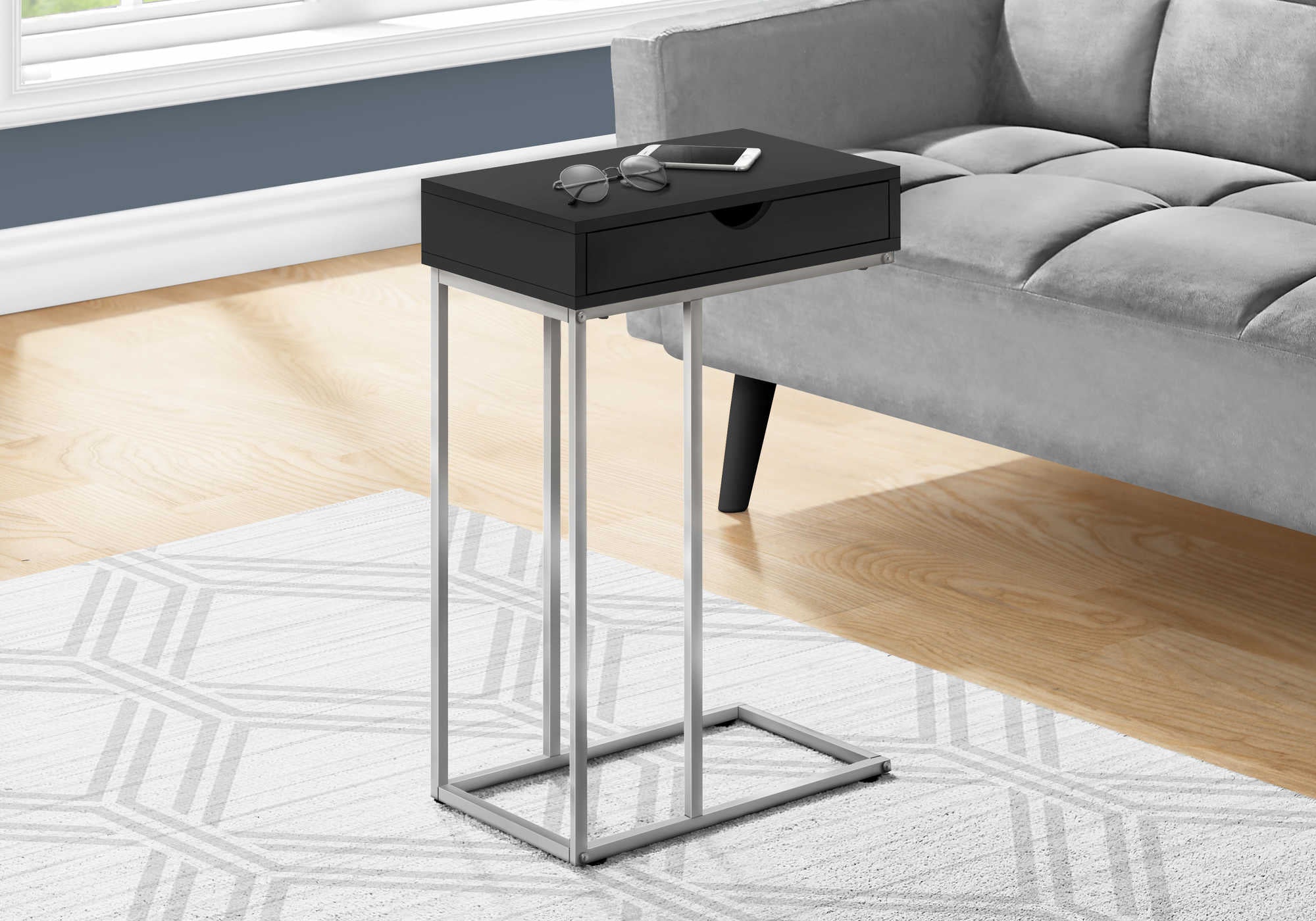 TABLE D'APPOINT - 25"H / NOIR / METAL ARGENT ( Meuble Mtl )