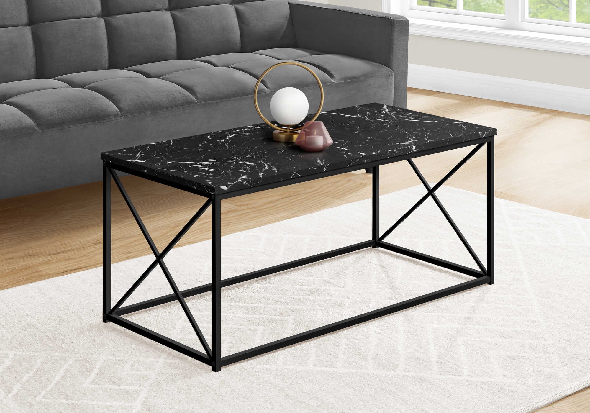 TABLE BASSE - 40"L / MARBRE NOIR / METAL NOIR ( Meuble Mtl )