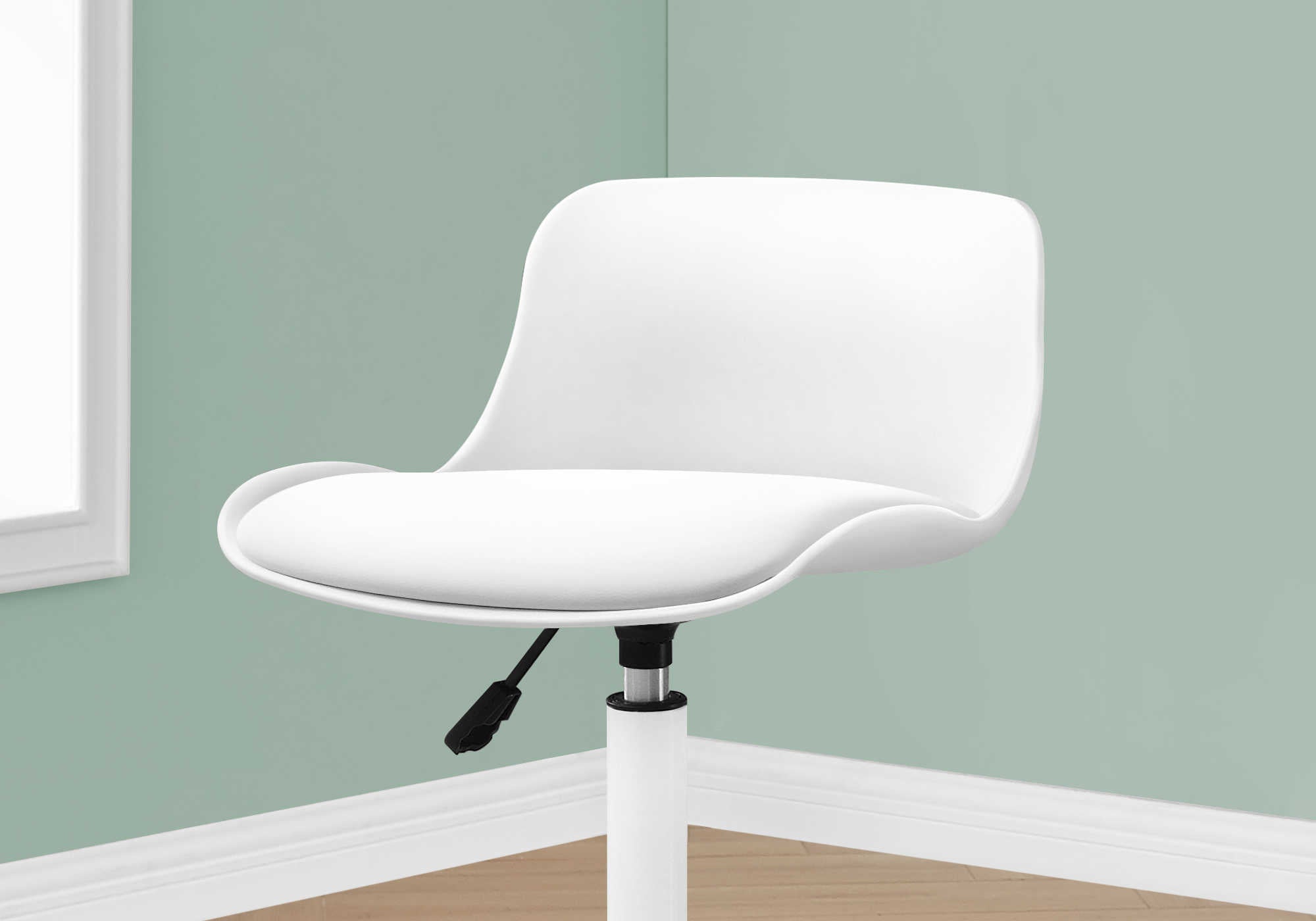 CHAISE DE BUREAU - BLANCHE JUVENILE / MULTIPOSITIONS ( Meuble Mtl )