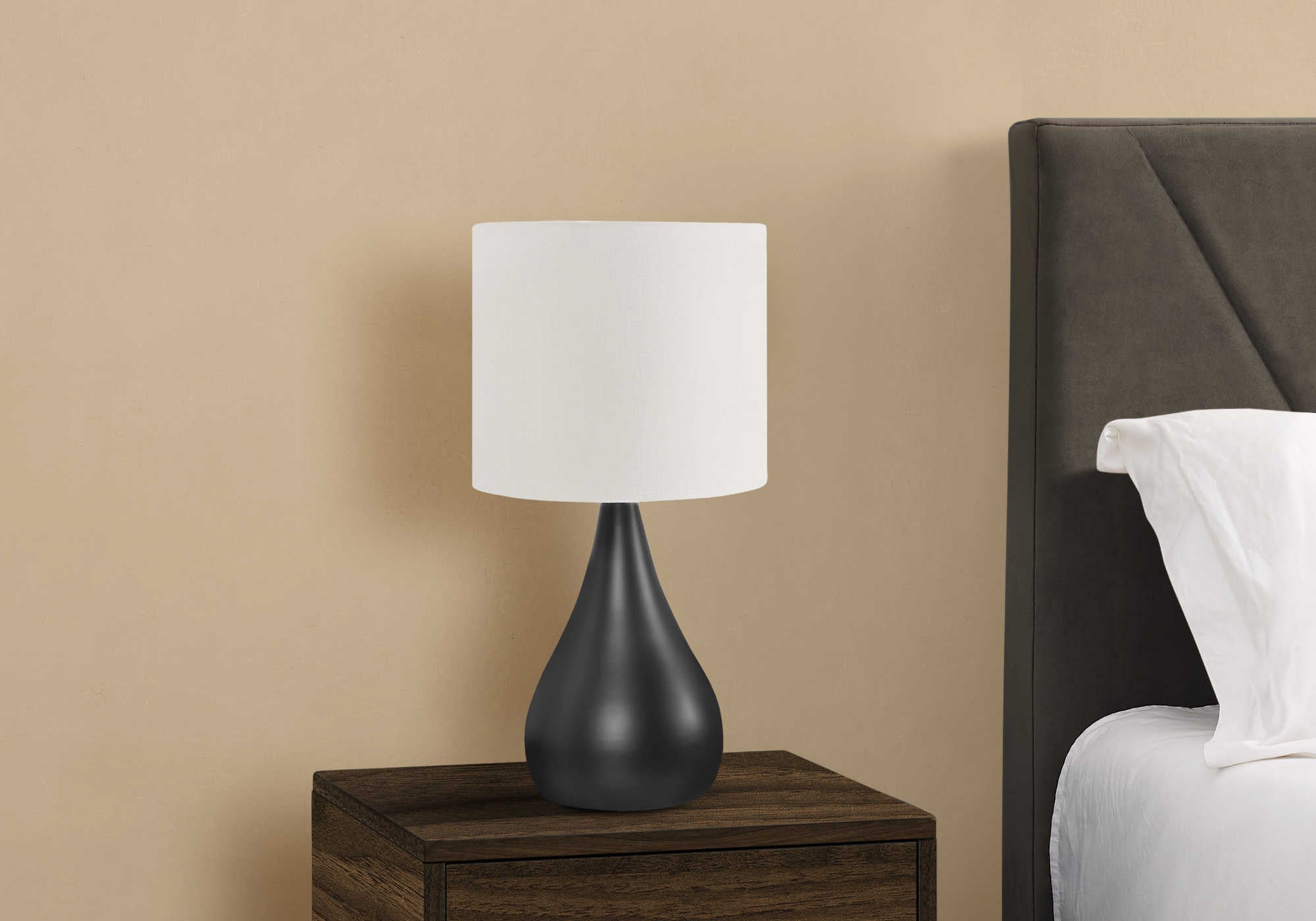 ÉCLAIRAGE - LAMPE DE TABLE 2PCS/18" H MÉTAL NOIR / ABAT-JOUR IVOIRE