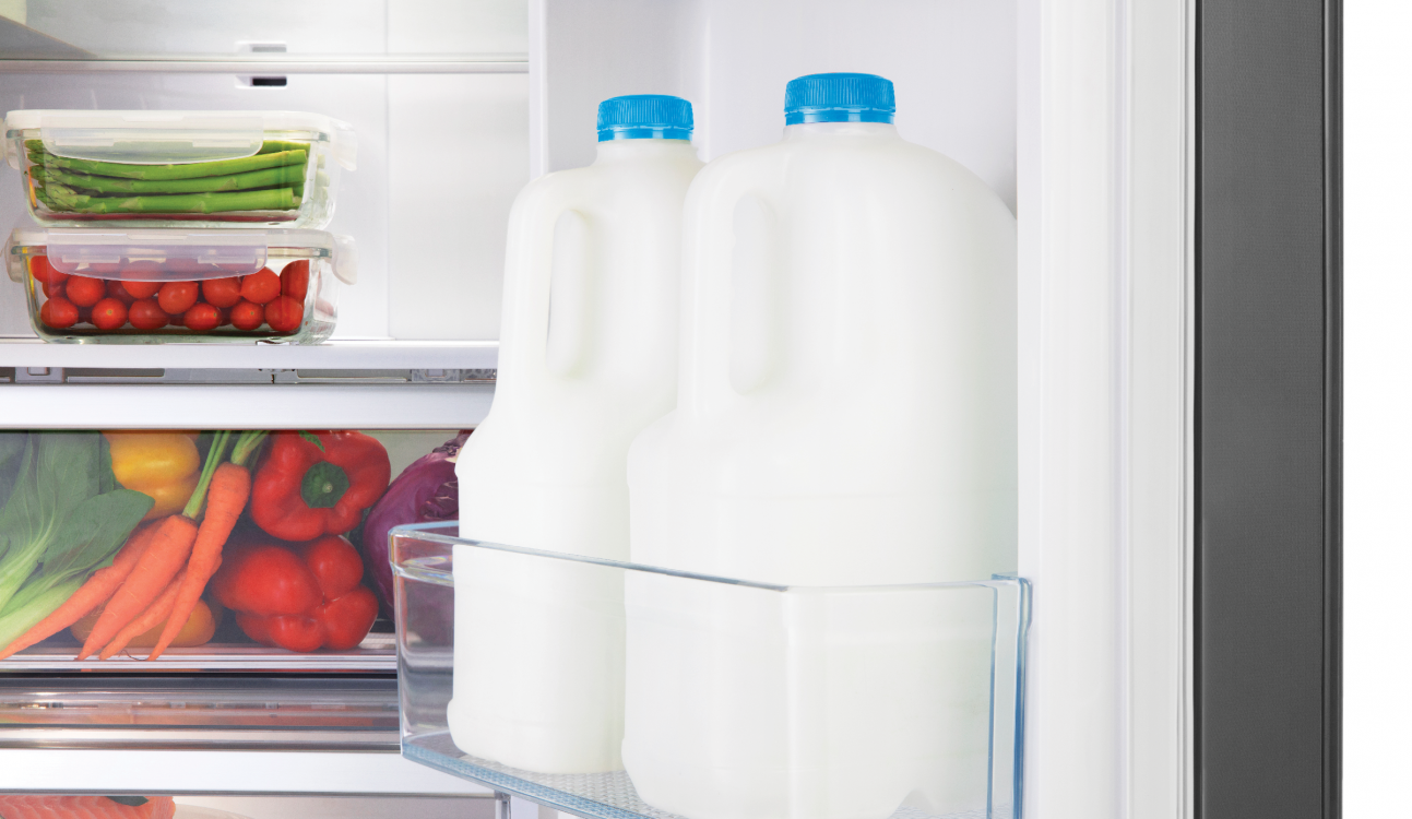 Réfrigérateur à portes françaises à profondeur de comptoir Hisense en acier inoxydable avec eau et glace (21,1 pi³) - RF208N6CSE ( Meuble Mtl )