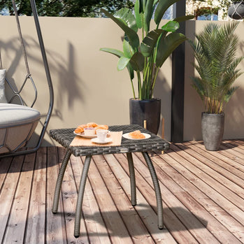 Table basse en rotin de 45,7 cm, table d'appoint d'extérieur, meubles de patio en osier, petit carré avec PE toutes saisons pour jardin, balcon, cour, bord de piscine, gris