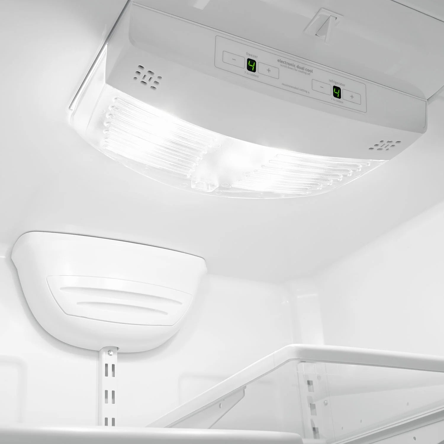 Whirlpool Réfrigérateur Vertical 30" 17,8 pi³ Tout Réfrigérateur Blanc Energy Star WRR56X18FW