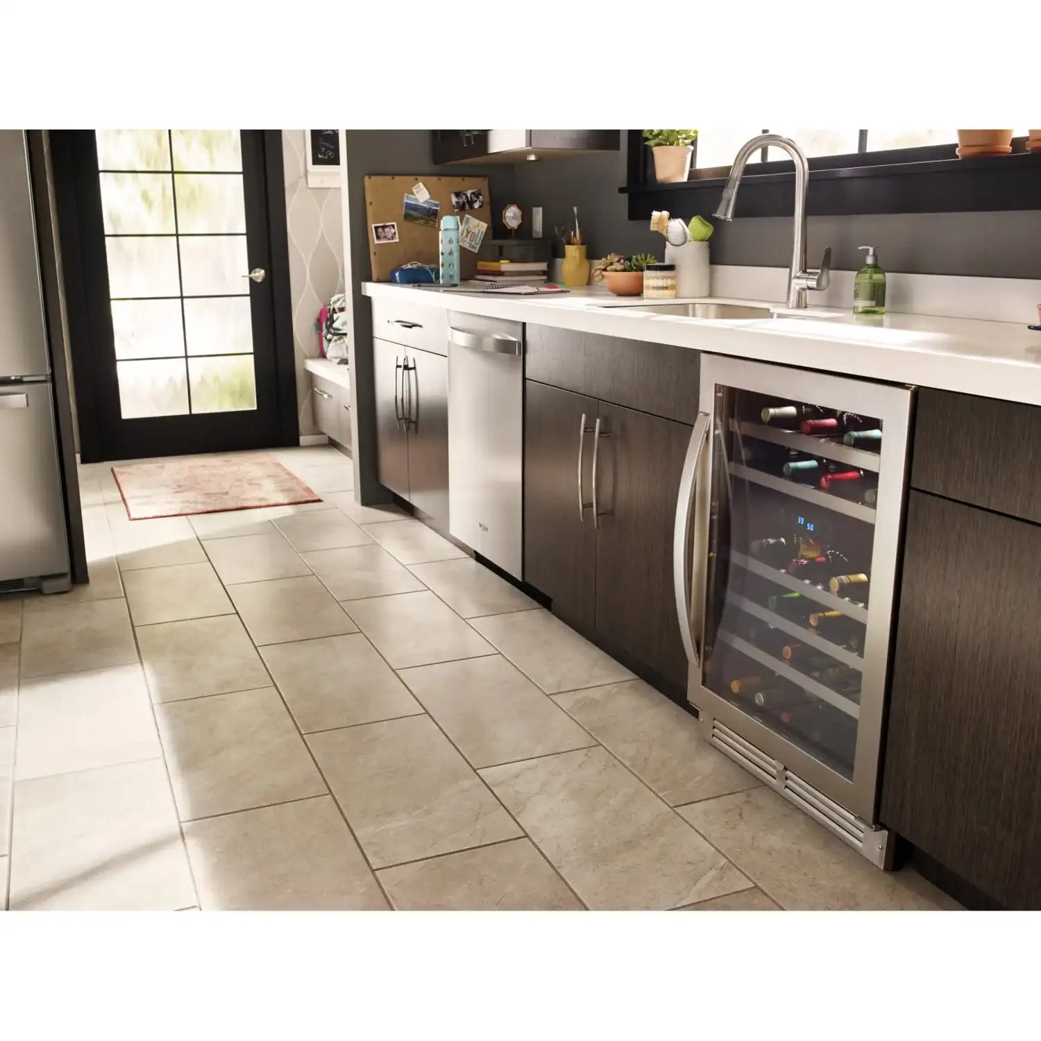 Whirlpool Cellier à vin 24 po, 46 bouteilles, 2 zones, Acier inoxydable anti-traces WUW55X24HS