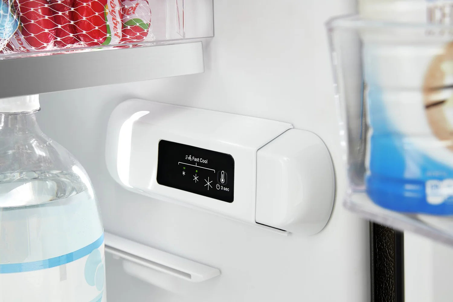Réfrigérateur Whirlpool 11,6 pi³ Noir 24 po WRT312CZJB