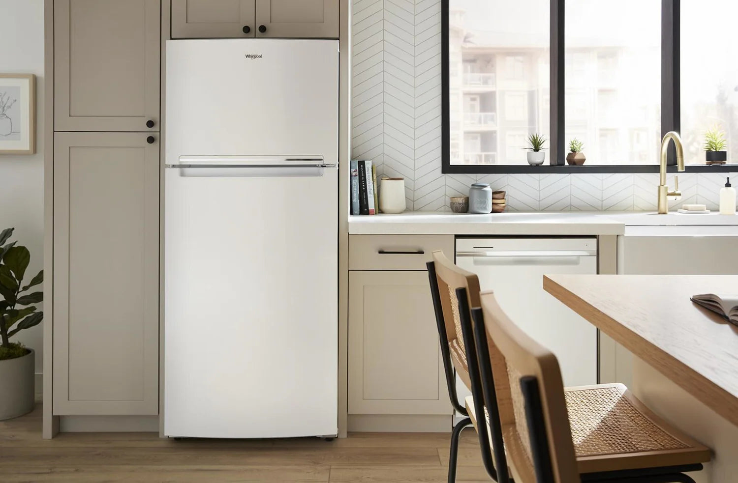 Whirlpool Réfrigérateur de 16,3 pi³ blanc de 28 po WRTX5028PW