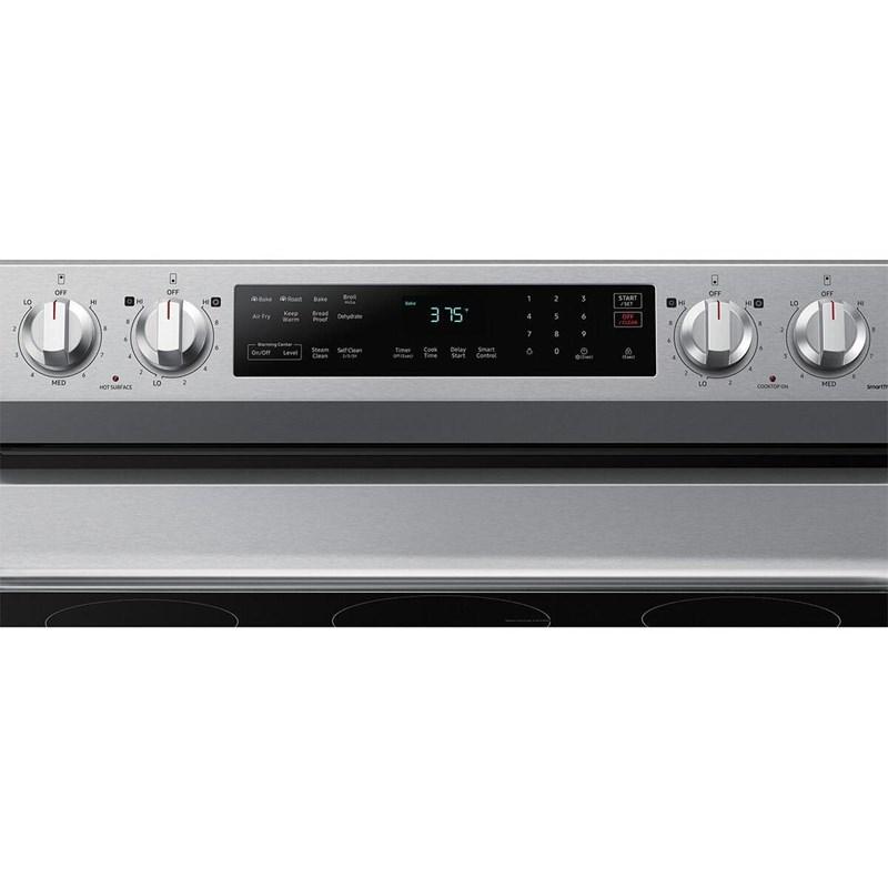 Cuisinière Électrique Autonome De 6,3 Pi³ À Convection Par Ventilateur Avec Wi-Fi Et Friture À Air En Acier Inoxydable *PRODUIT NEUF* Samsung ( NE63A6511SS )