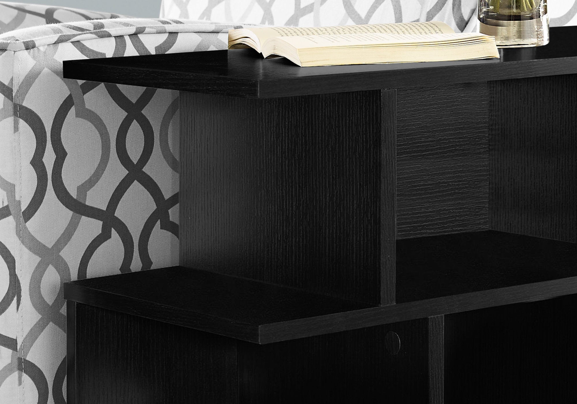TABLE D'APPOINT - 24"H / NOIR