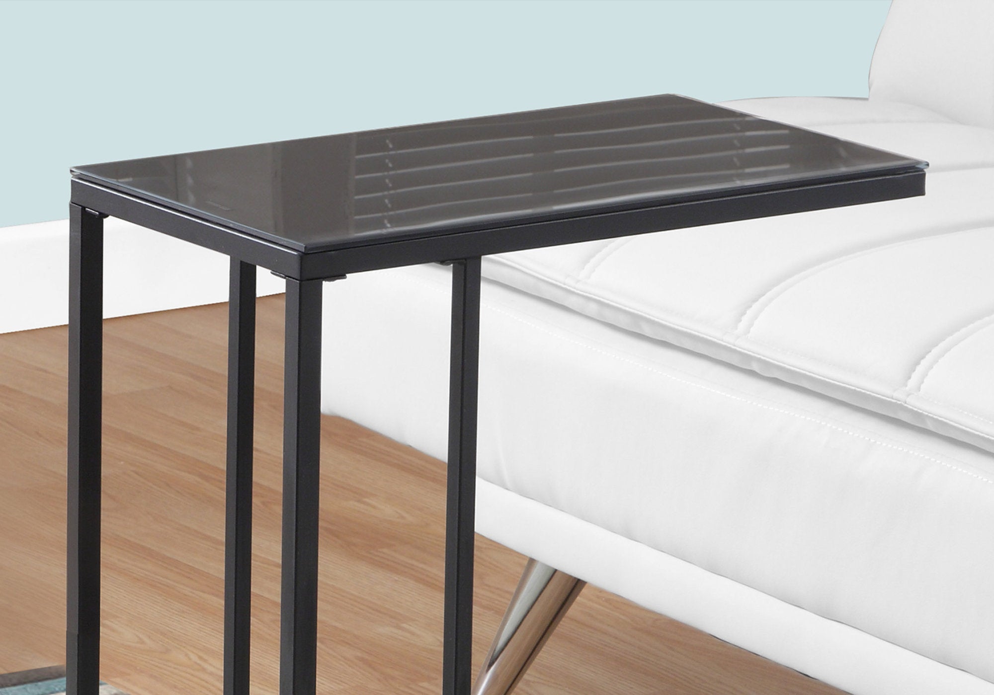 TABLE D'APPOINT - MÉTAL NOIR / VERRE TREMPÉ NOIR