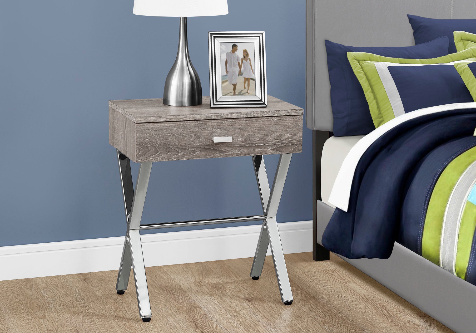 TABLE D'APPOINT - 24"H / TAUPE FONCE / METAL CHROME