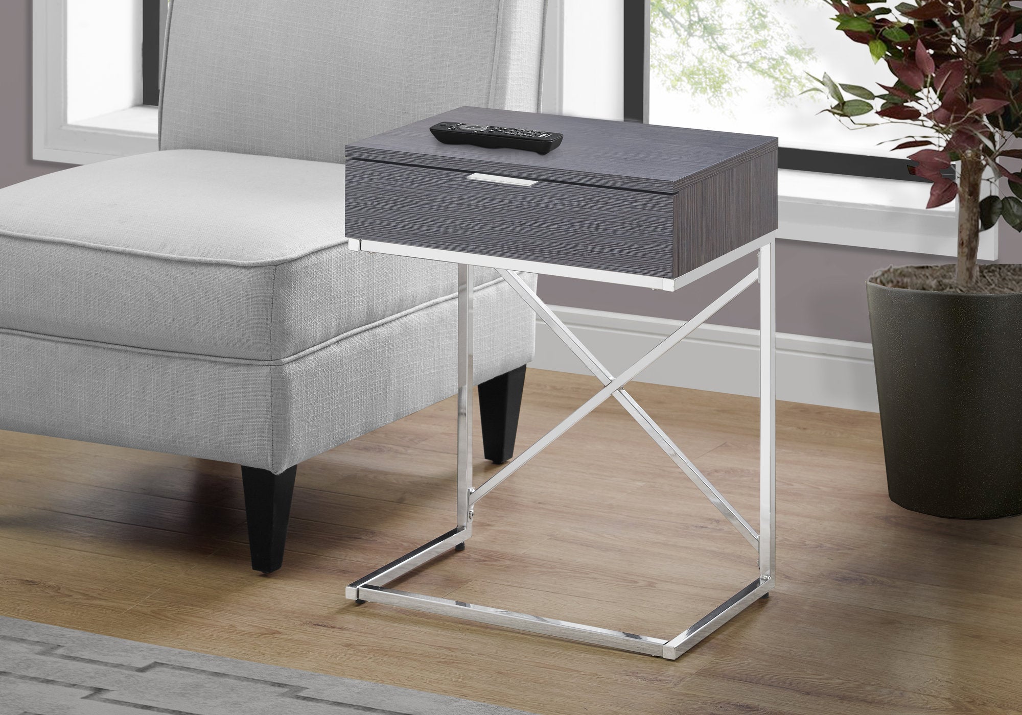 TABLE D'APPOINT - 24"H / GRIS / METAL CHROME