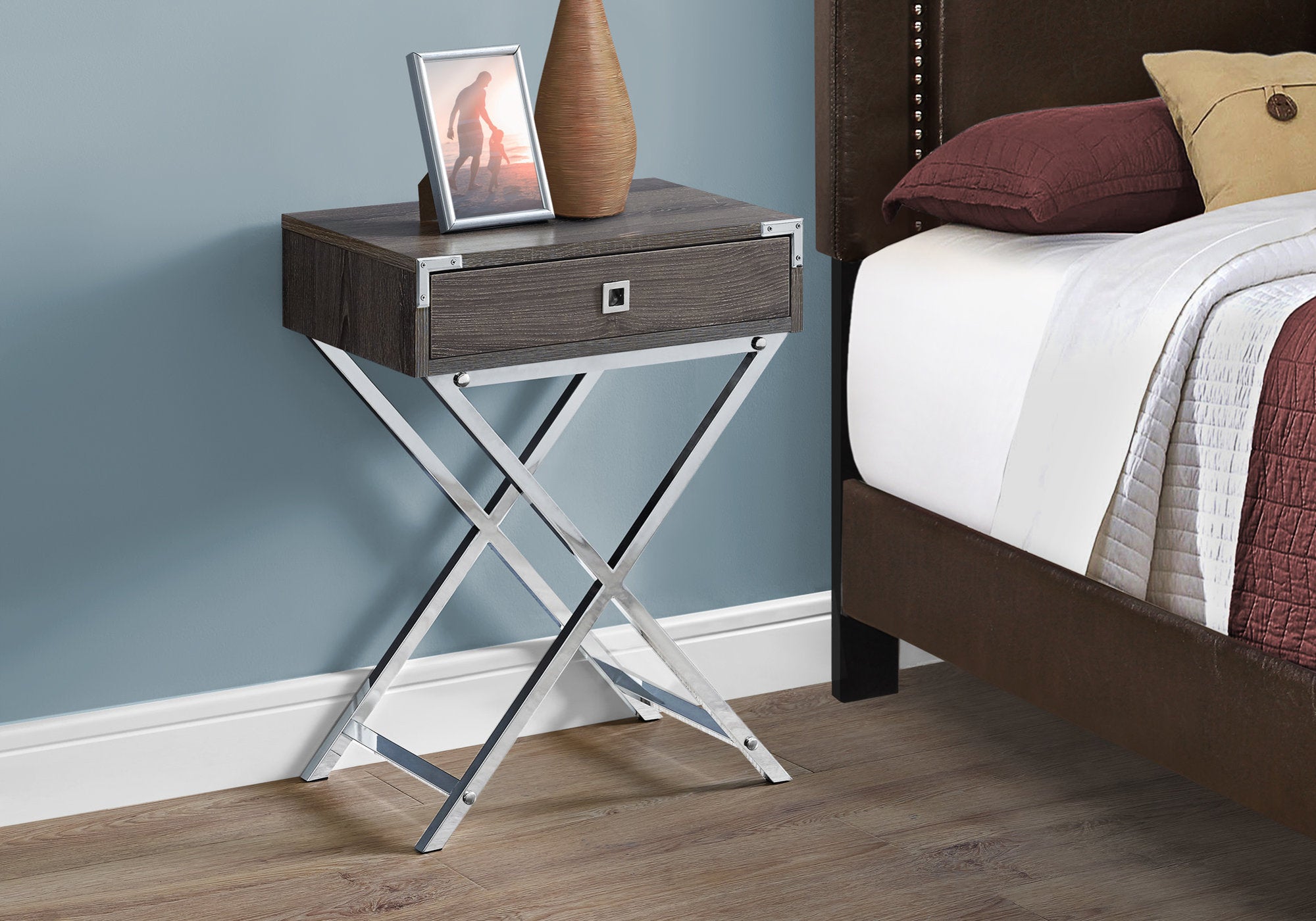TABLE D'APPOINT - 24"H / TAUPE FONCE / METAL CHROME