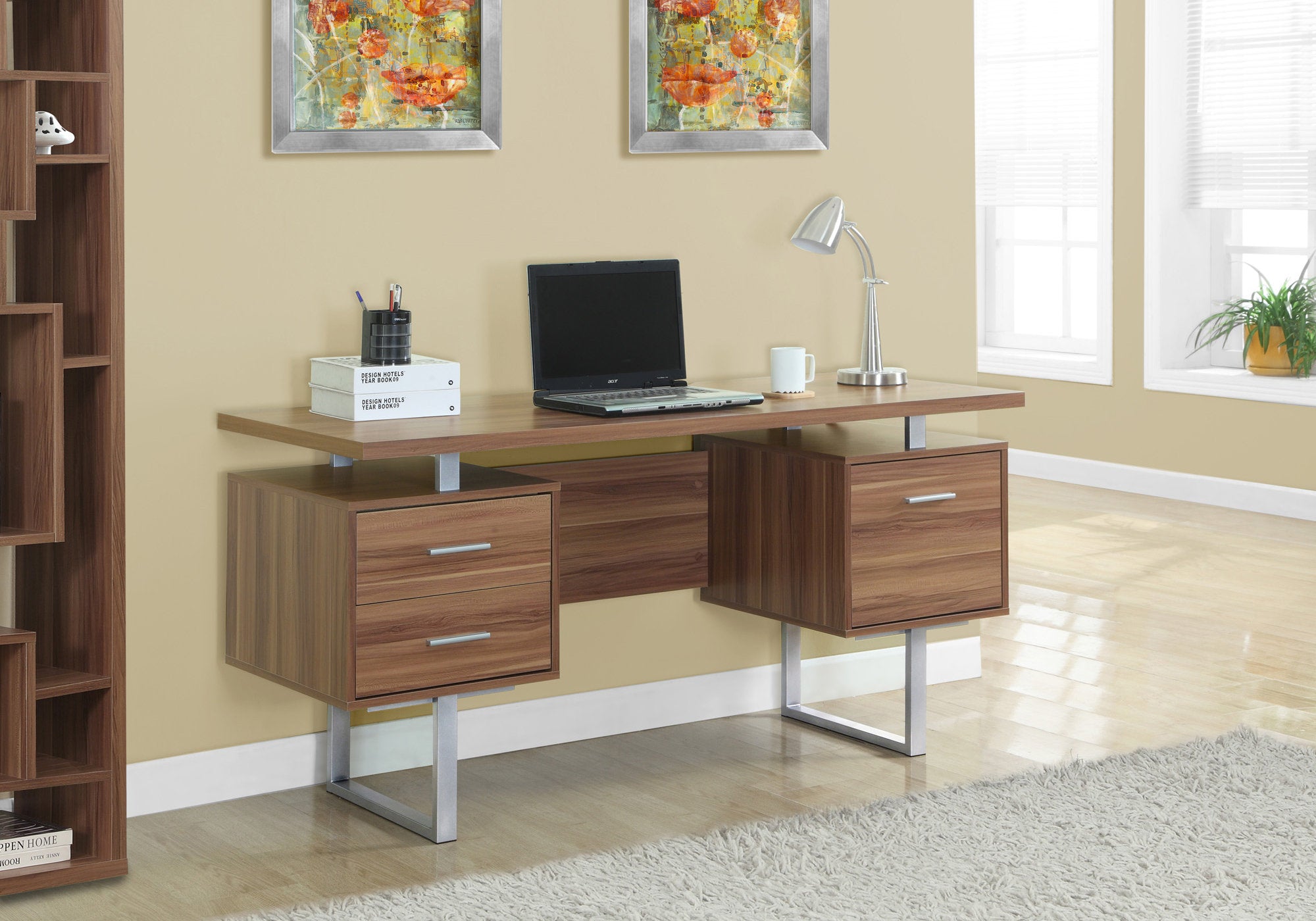 BUREAU D'ORDINATEUR - 60"L / NOYER / METAL ARGENT