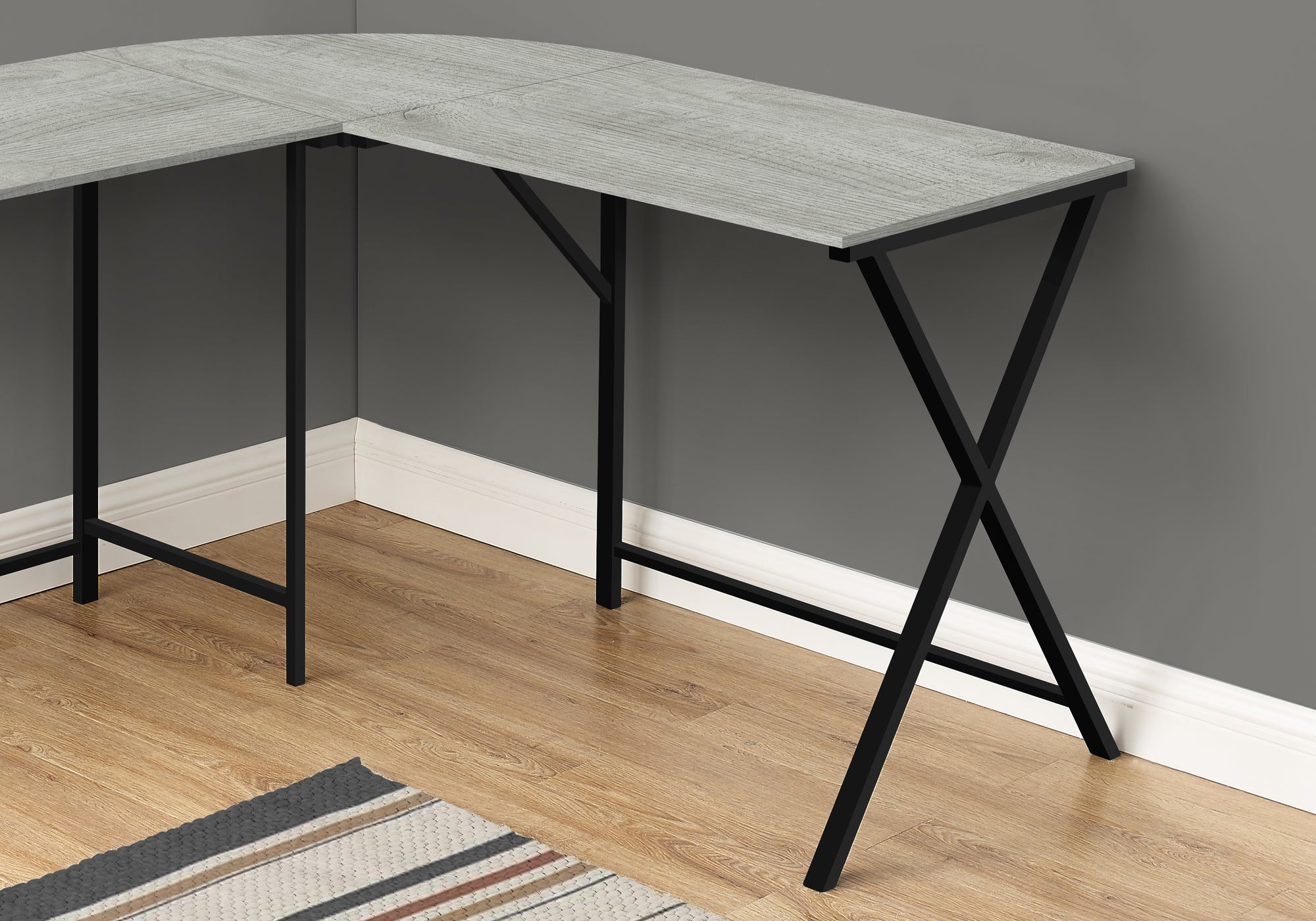 BUREAU D'ORDINATEUR - 55"L / DESSUS GRIS / COIN METAL NOIR