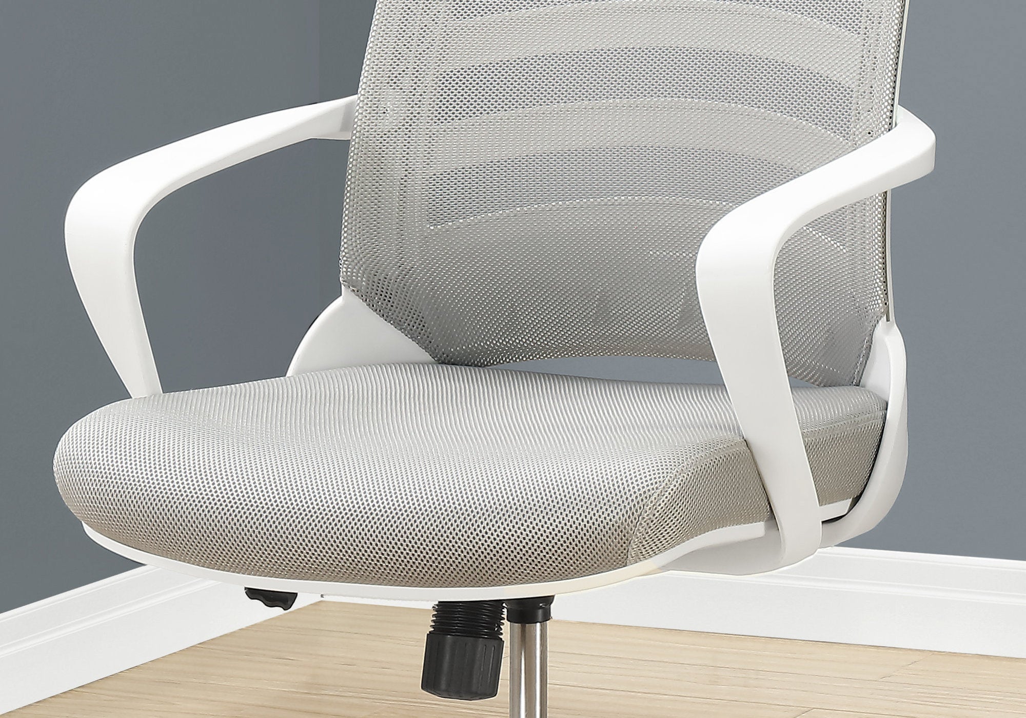 CHAISE DE BUREAU - BLANCHE / MESH GRIS / MULTIPOSITIONS