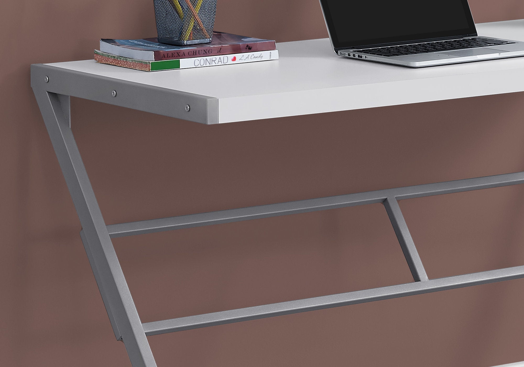 BUREAU D'ORDINATEUR - 48"L / BLANC / METAL ARGENT