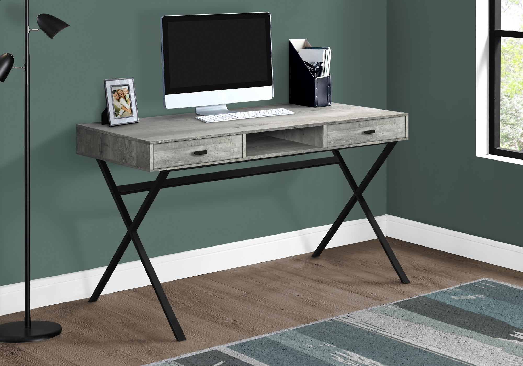 BUREAU D'ORDINATEUR - 48"L / BOIS DE RÉCUPÉRATION GRIS / MÉTAL NOIR