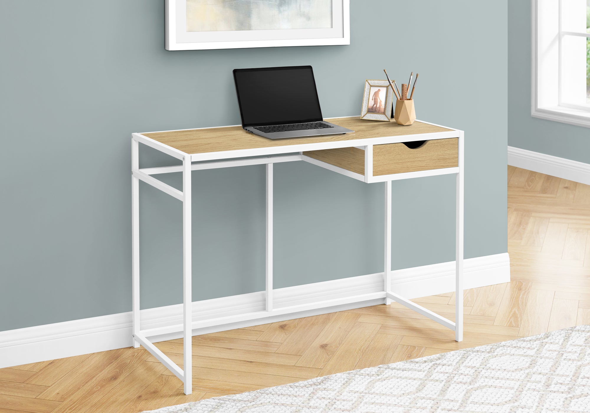 BUREAU D'ORDINATEUR - 42"L / NATUREL / MÉTAL BLANC