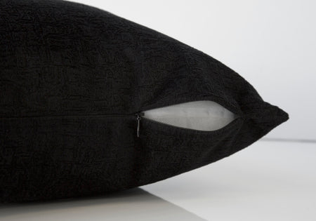 COUSSIN - 18"X 18" / VELOURS MOSAIQUE NOIR / 2PCS